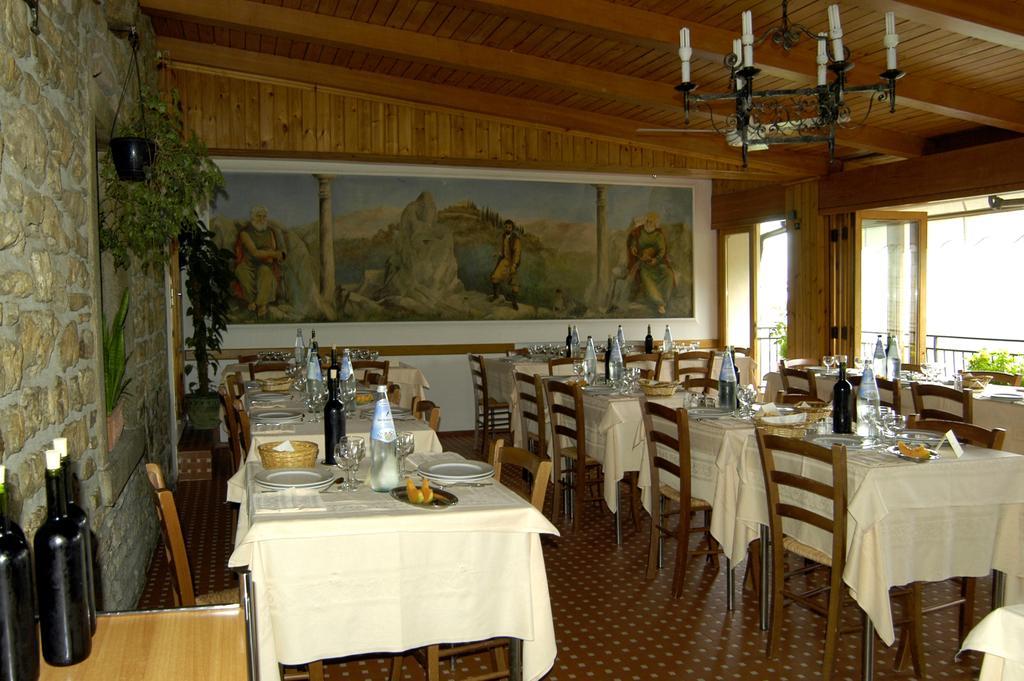 Buca Di Michelangelo 3*